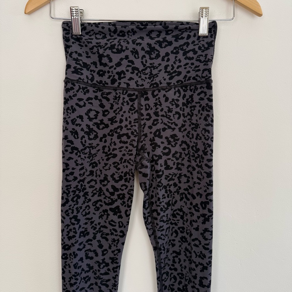 Athleta Elation Ultra High Rise Tight Leopard Print Animal Athleisure Size XXS - Picture 5 of 14